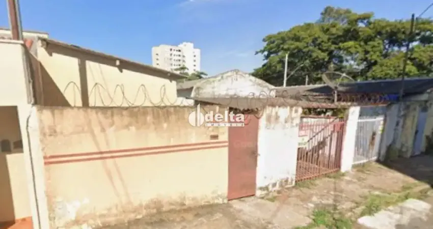 Terreno disponível para venda no bairro presidente roosevelt em uberlândia - mg.