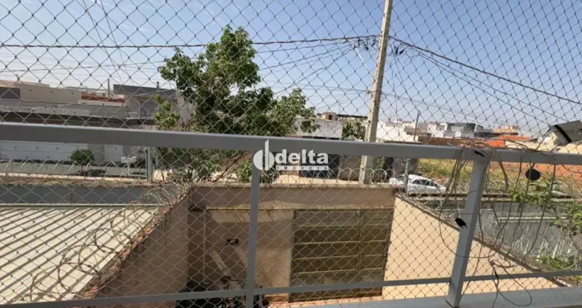 Casa residencial com 2 suítes disponível para venda no bairro laranjeiras em uberlândia - mg.