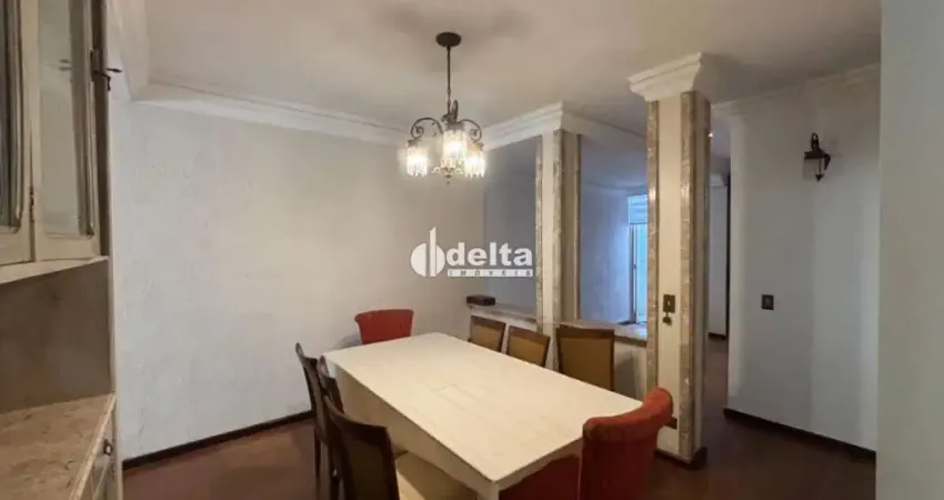 Casa residencial disponível para venda no bairro centro em uberlândia-mg