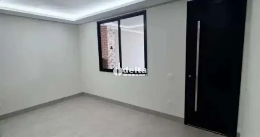 Casa residencial com 3 quartos sendo 1 suíte disponível para venda no bairro segismundo pereira em uberlândia - mg.