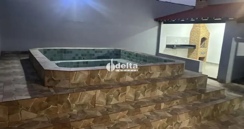 Casa residencial com 3 quartos sendo 1 suíte disponível para venda no bairro jardim canaã em uberlândia - mg.