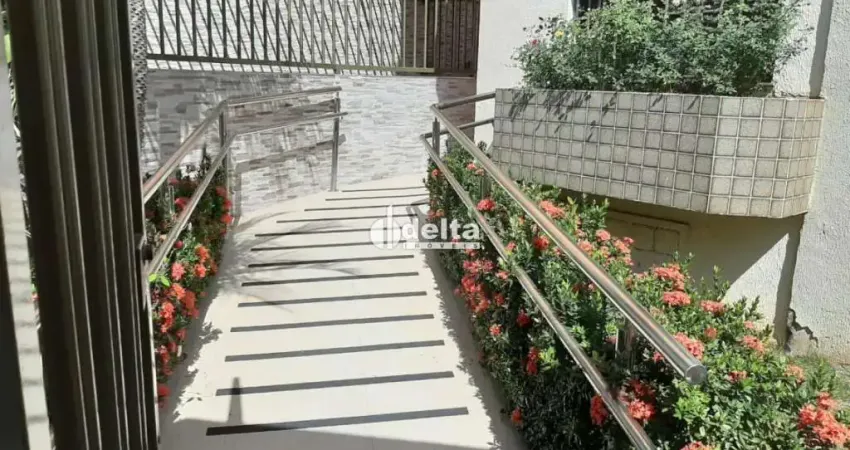 Apartamento disponível para venda no bairro saraivaa em uberlândia-mg