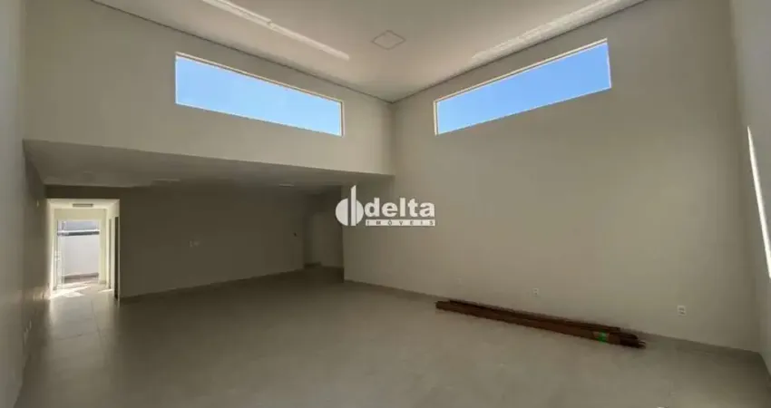 Casa comercial com 3 quartos disponível para locação e venda no bairro vigilato pereira em uberlândia - mg.