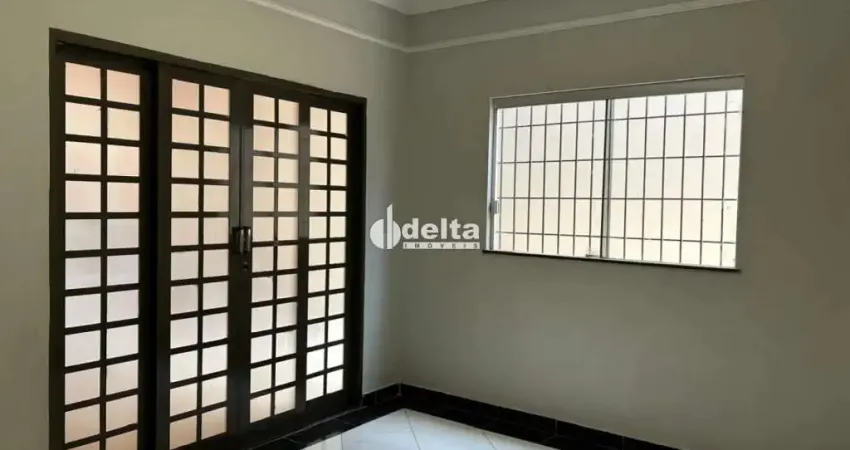 Casa com 5 quartos sendo 1 suíte disponível para venda no bairro tocantins em uberlândia-mg