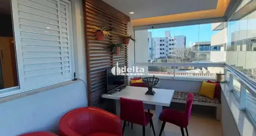 Apartamento com 3 quartos sendo 1 suíte disponível para venda no bairro santa mônica em uberlândia-mg