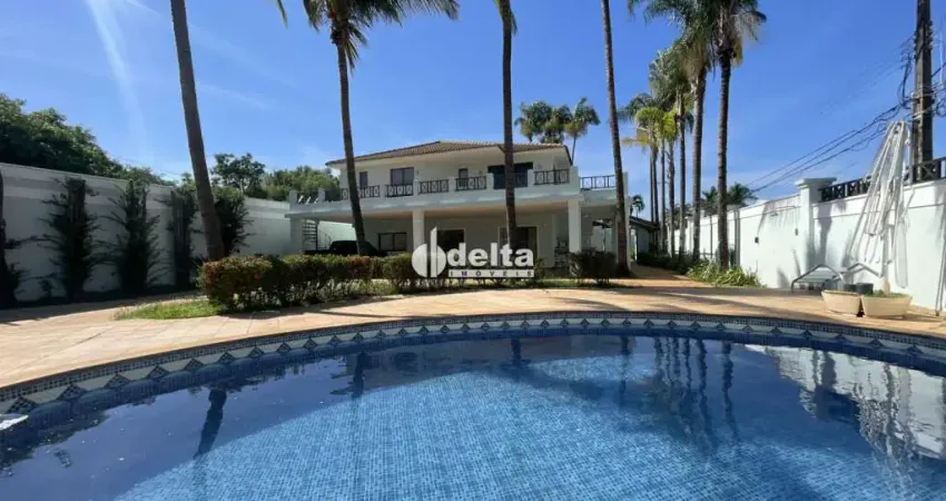 Casa residencial com 4 suítes, bairro morada da colina - uberlândia