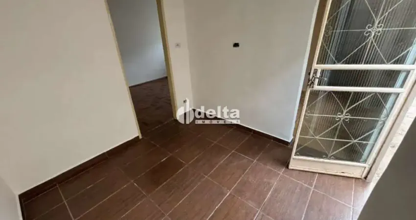 Casa residencial com 1 quarto disponível para venda no bairro centro em uberlândia-mg