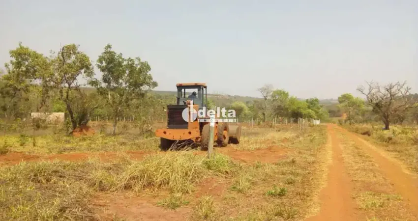 Chacára com 2.500 m² disponível para venda no bairro mansour em uberlândia-mg
