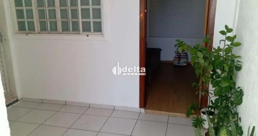 Casa residencial com 5 quartos disponível para venda no bairro vigilato pereira em uberlândia-mg