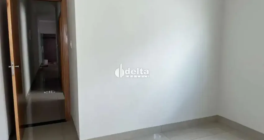 Casa residencial com 2 quartos sendo 1 suíte disponível para venda no bairro jardim brasília em uberlândia - mg
