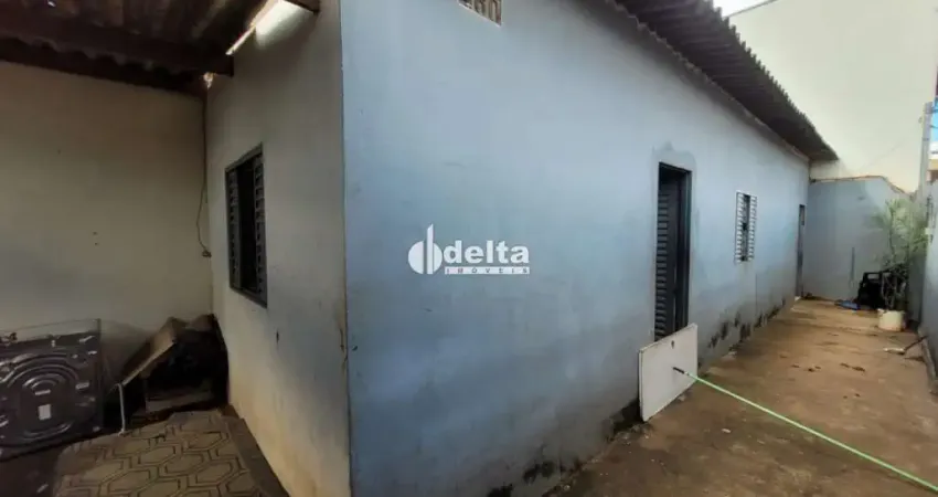 Casa residencial com 2 quartos disponível para venda no bairro Jardim Canaã em Uberlândia-MG