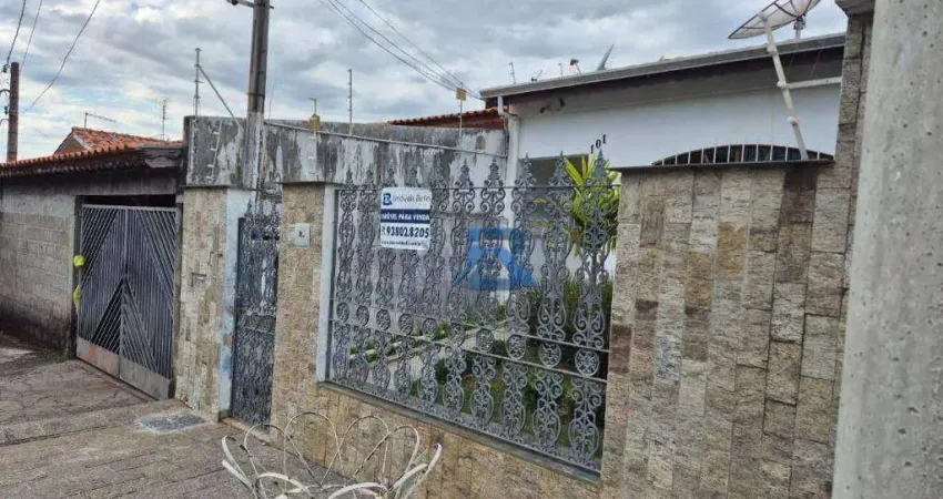 Casa com 3 dormitórios à venda, 195 m² por R$ 593.000,00 - Vila Cremonesi - Itatiba/SP