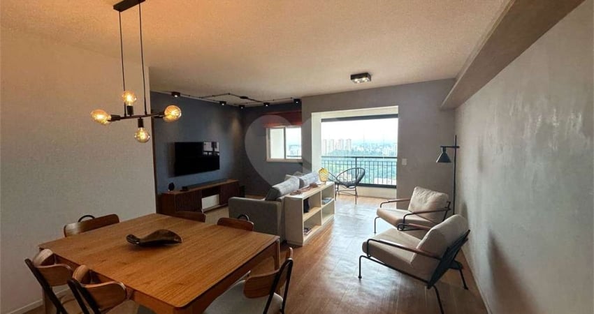Apartamento com 2 quartos à venda ou para locação em Jardim Parque Morumbi - SP