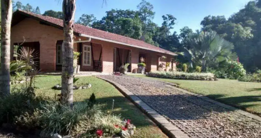 Excelente Sítio localizado no bairro Itoupava Centra