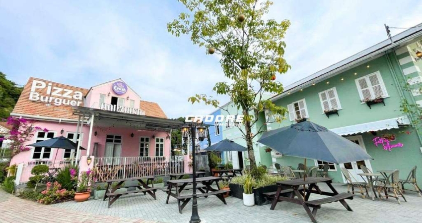 Ponto Comercial localizado na ao lado da Vila Germânica no bairro Velha I Cadore Imóveis