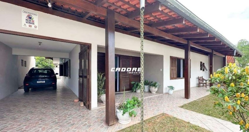 Casa No Bairro Garcia com 4 Dormitórios Sendo 1 Suíte e Um Amplo Espaço de Área Externa ! | Cadore Imóveis