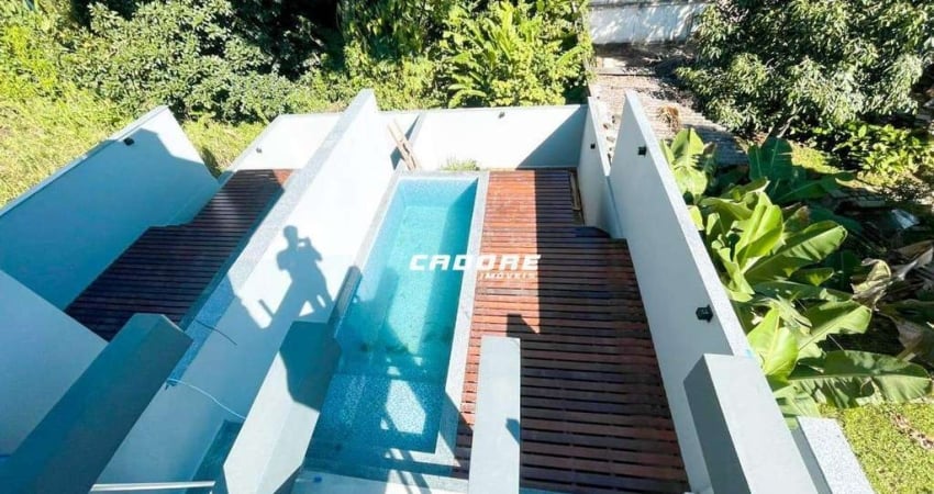 Excelente sobrado para Locação no bairro Agua Verde I Cadore Imóveis