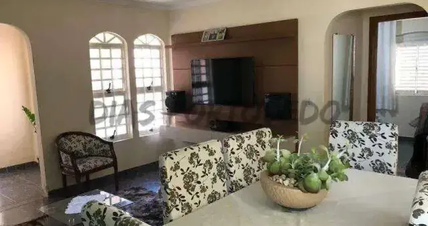 Casa com 3 quartos à venda no Jardim Ipaussurama, Campinas 