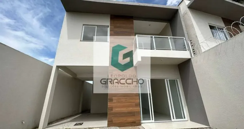 Casa com 3 quartos à venda na Rua Professor Solon Farias, 180, Cambeba, Fortaleza