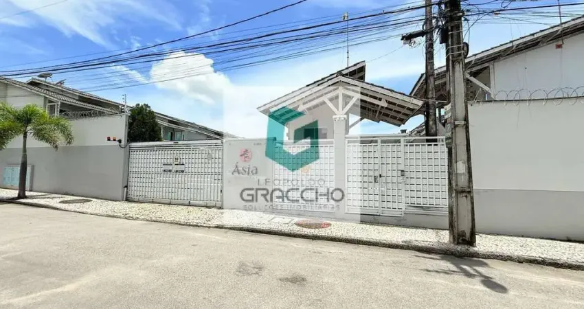 Casa no condomínio ásia imperial no bairro jose de alencar por r$1.600.000
