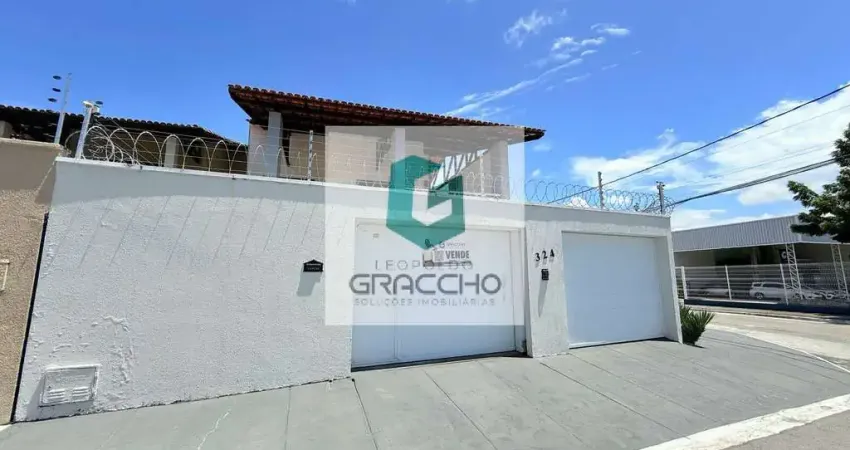 Excelente casa com piscina no bairro luciano cavalcante por r$950.000