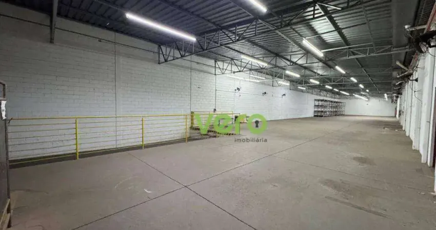 Barracão / Galpão / Depósito com 2 salas para alugar na Rua Antônio Fornaziero, Jardim Helena, Americana