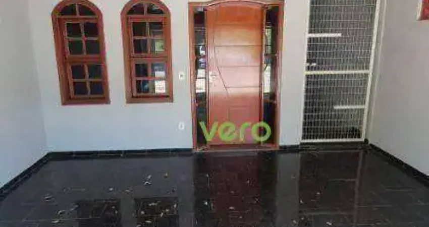 Casa com 3 dormitórios para alugar, 169 m² por R$ 2.599,00/mês - Jardim Brasil - Americana/SP