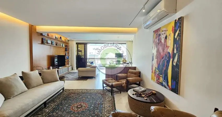 Ipanema quadra da praia com 3 quartos e 3 vagas!