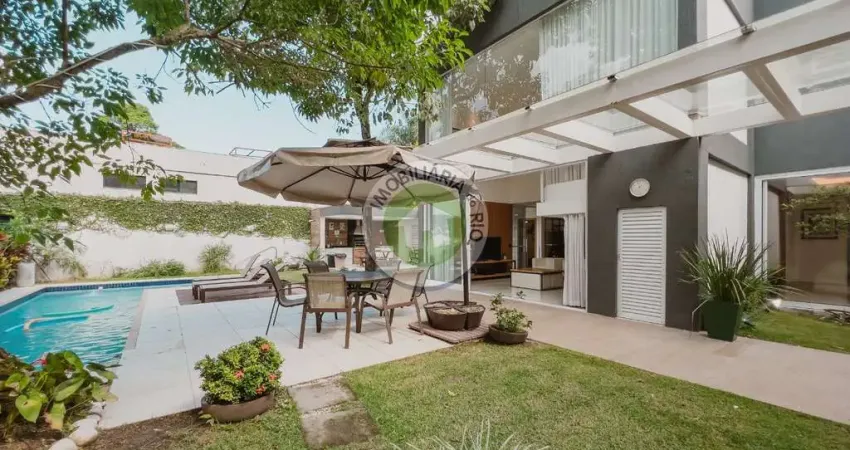 Casa de luxo no  Itanhangá - Barra da Tijuca com 4 suítes, 630m² - Rio de Janeiro-RJ