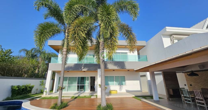 Casa de luxo em condomínio na Barra da Tijuca - 5 quartos, 5 suítes, 3 salas, 9 banheiros, 4 vagas, 550m²!