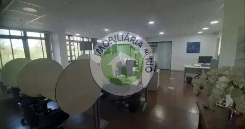 AMPLO ANDAR COMERCIAL COM 126 M2, 6 SALAS, 6 VAGAS EM SÃO CRISTÓVÃO