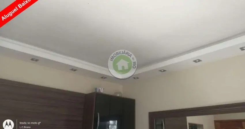Excelente Apartamento à venda em Rio de Janeiro-RJ, Praça Seca: 3 quartos, 1 sala, 1 banheiro, 50m² de área. Familiar.
