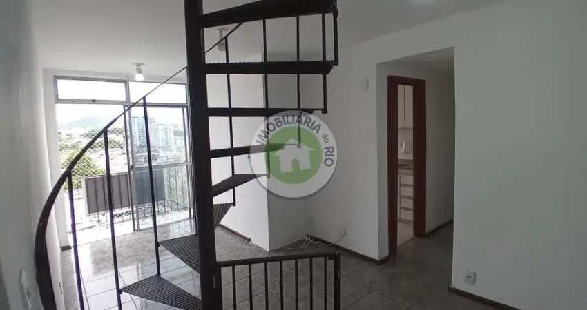 COBERTURA DUPLEX COM VISTA INDEVASSÁVEL À VENDA