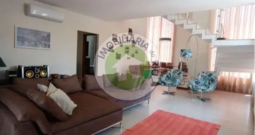 Casa de Luxo em Condomínio à Venda em Mangaratiba-RJ - 4 quartos, 4 suítes, 380m² - Imperdível!