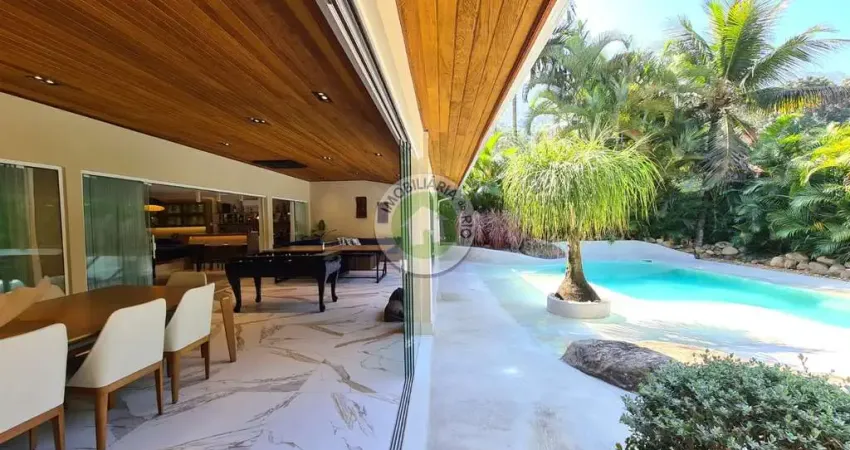 ANGRA DOS REIS - PIER 88 - CASA COM 8 SUÍTES REFORMADISSIMA - 2 VAGAS PARA LANCHA SECAS E 2 MOLHADAS!!