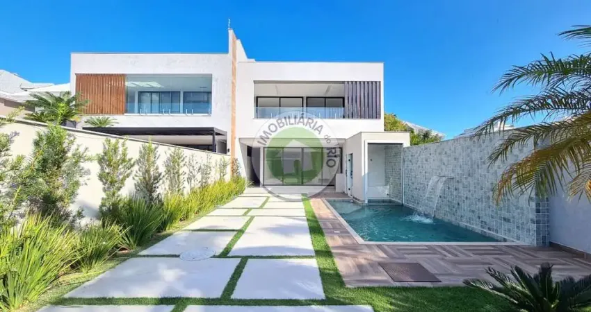 INTERLAGOS DE ITAÚNA - CASA CONTEMPORANEA 4 SUÍTES, SOTÃO DE 70M²
