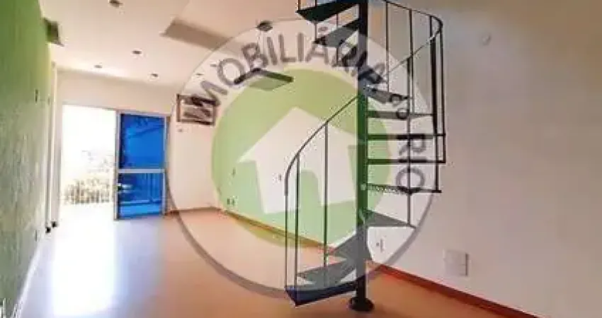 Cobertura à venda na Tijuca, Rio de Janeiro-RJ: 3 quartos, 1 sala, 3 banheiros, 1 vaga de garagem, 160m² de área.