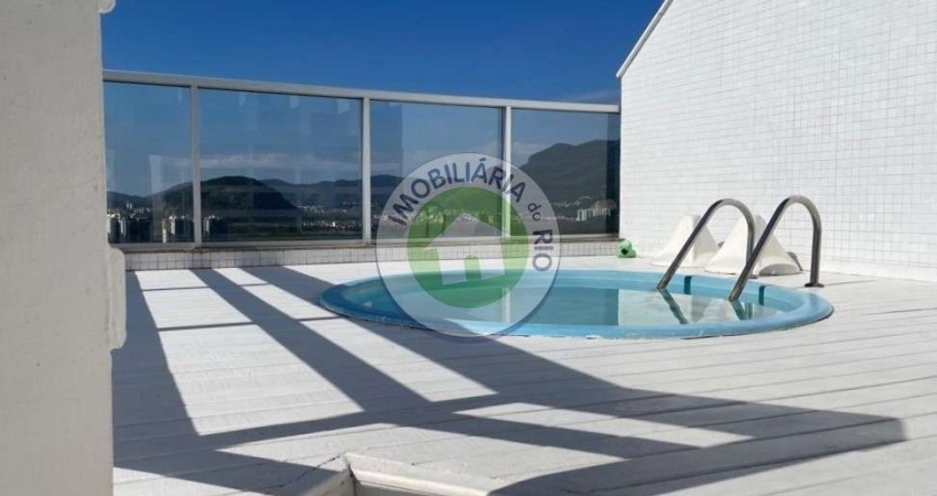 COBERTURA DUPLEX DE 251M², 3 QUARTOS NO CONDOMÍNIO VARANDA DAS ROSAS, PARQUE DAS ROSAS - BARRA DA TIJUCA