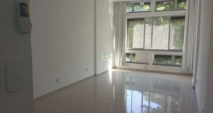 Apartamento à venda em copacabana, rio de janeiro - rj: 1 quarto, 1 sala, 1 banheiro, 1 vaga, 40m² de área!