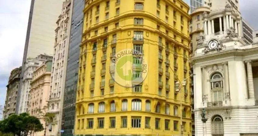 Sala Comercial de Alto Padrão no Centro do Rio de Janeiro - 2 salas, 1 banheiro, 52m² - Venda ou Locação
