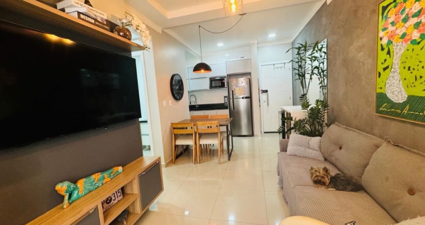 Apartamento com escritura pública a 100 metros da praia dos ingleses