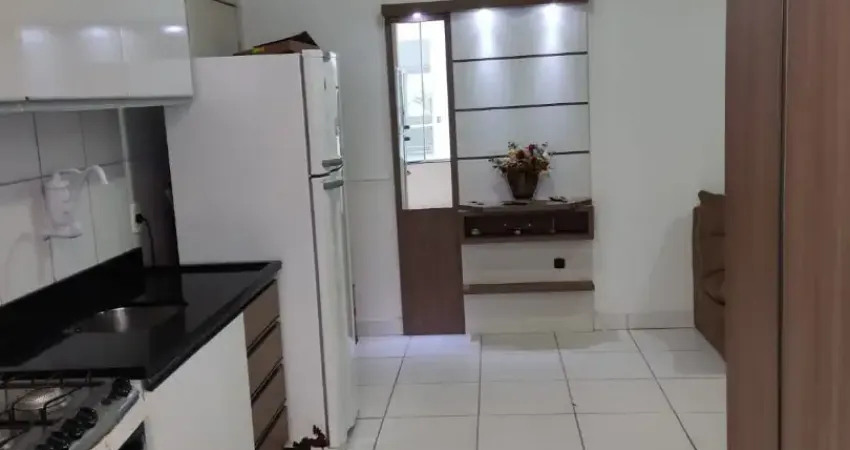 Apartamento a venda nos ingleses, a 500 metros da praia, mobiliado