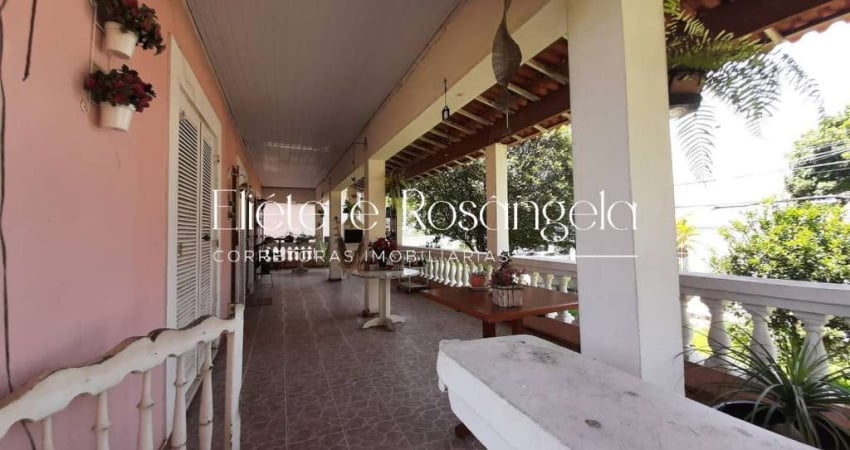 Casa para venda no Jardim Esplanada com terreno de 1.000m².