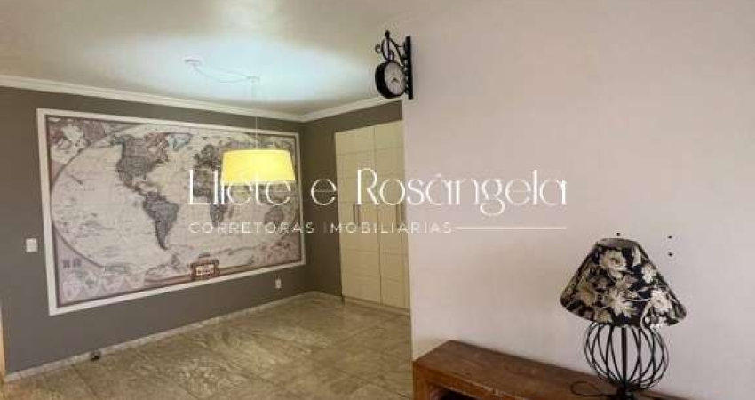 Apartamento com 113 m²   no melhor ponto do Jardim Aquárius!