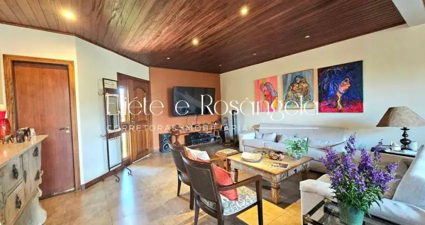 Casa térrea com 370m² de área construída no esplanada do sol - venda