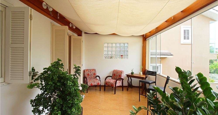 Casa para venda  no Bairro MEDIANEIRA em Porto Alegre