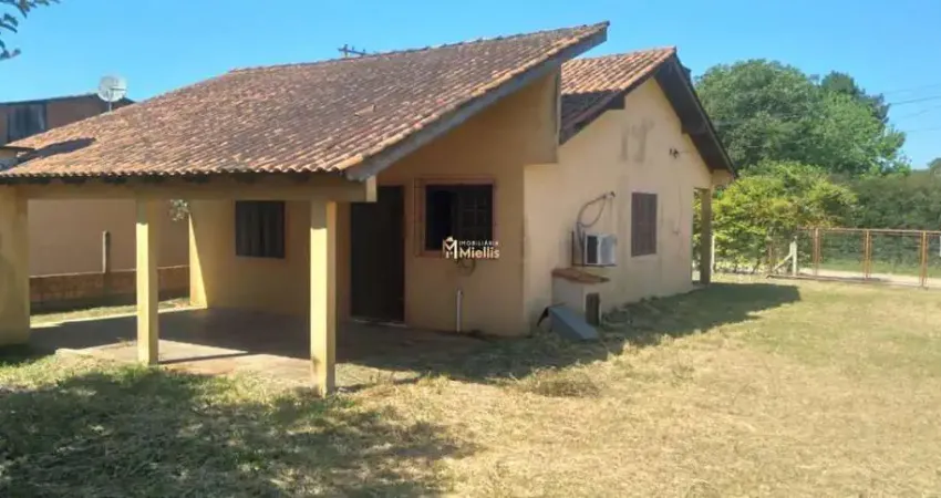 Casa com 2 quartos à venda na RS 040 km 31, parada 94, Águas Claras, Viamão