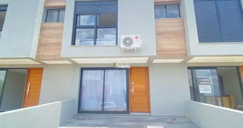 Casa em condomínio fechado com 2 quartos à venda no Mário Quintana, Porto Alegre 