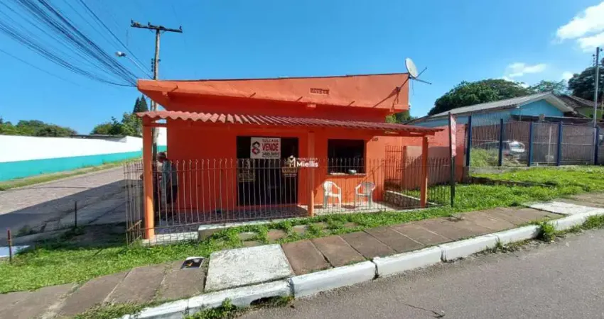 Ponto Comercial com Casa à venda em Querência, Viamão - 140m²