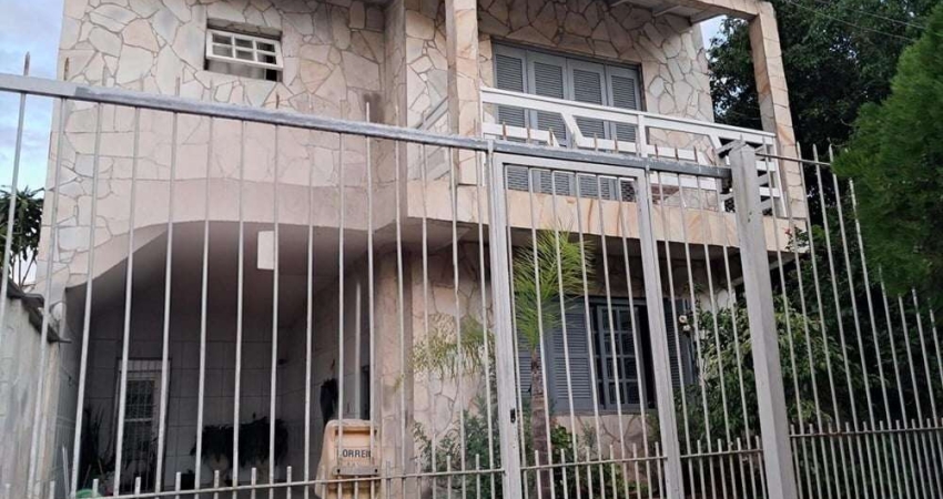 Casa para venda  no Bairro Jardim Algarve em ALVORADA